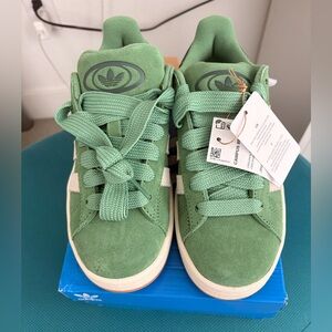 adidas women’s campus suede in Green with White Stripes